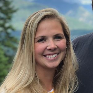 Meet your Posher, Alayna